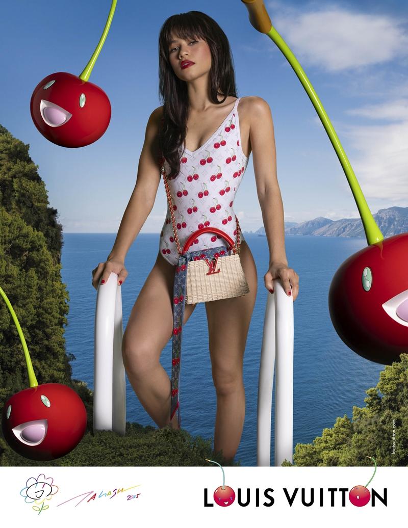 Zendaya披上Louis Vuitton × Murakami藝術聯名合作最新作品拍攝形象大片。（Louis Vuitton提供）