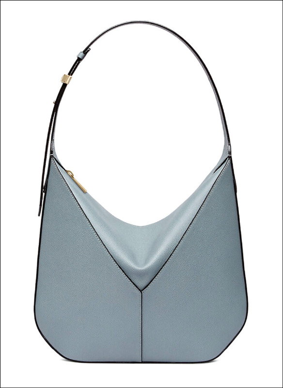 Valextra Vivi Hobo Mini尼亞加拉藍肩背包，103,600元。