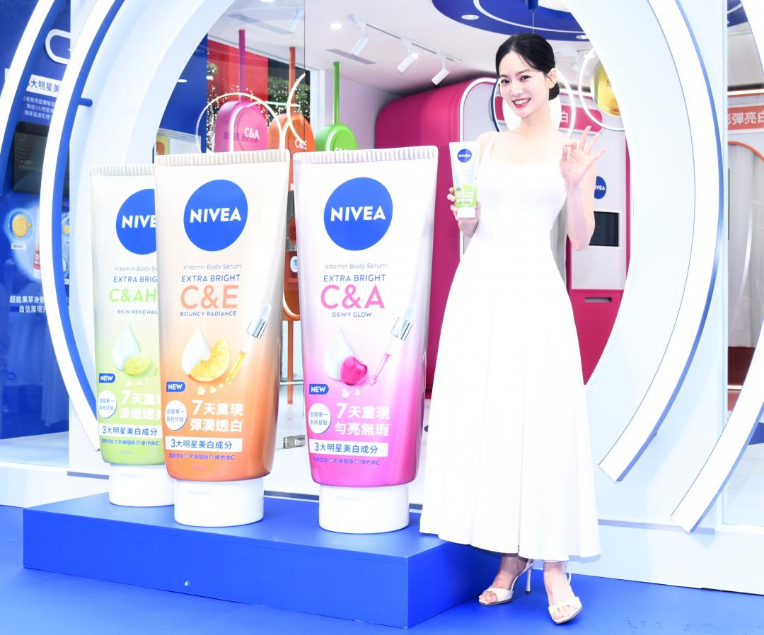 曾之喬是妮維雅身體保養代言人。