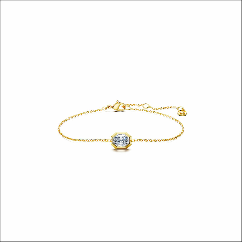 設計簡約的Swarovski Octagon系列手鍊，45,000元。
