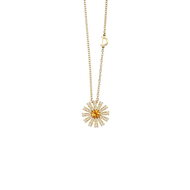 DAMIANI Margherita瑪格麗特系列18K黃金黃水晶鑽石項鍊，鑽石總重0.56克拉，169,900 元。（DAMIANI提供）