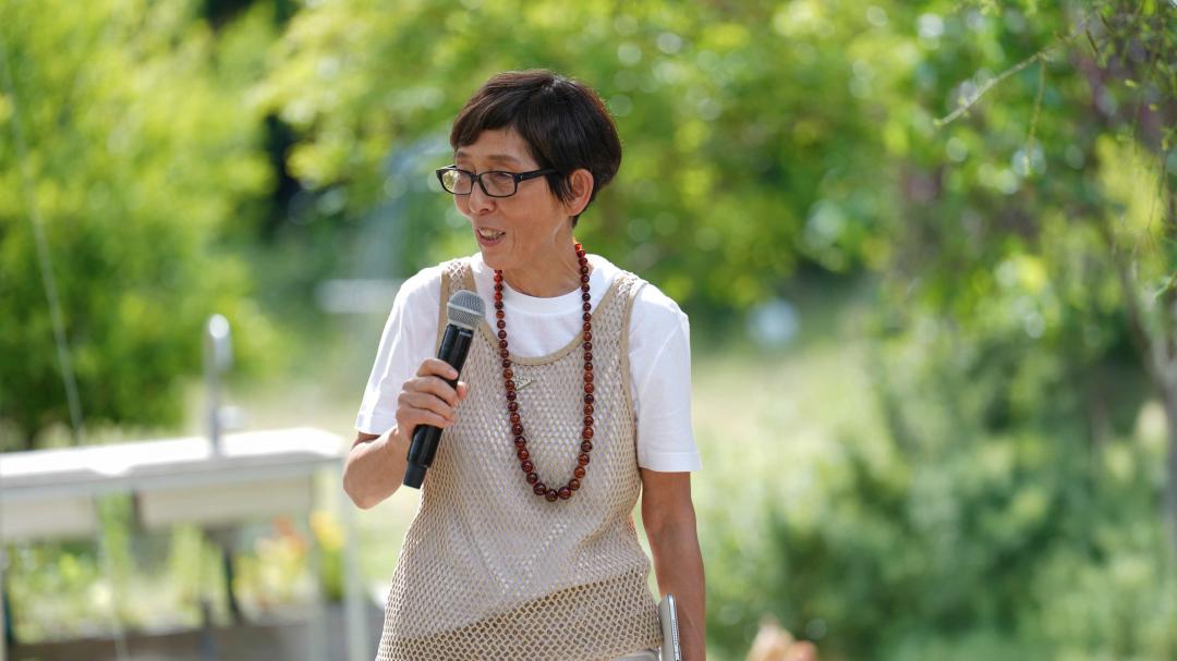 曾榮獲建築界最高榮譽普立茲克建築獎的日本建築大師：妹島和世，17年前獲邀攜手團隊為這座島嶼進行改造與整體構思。