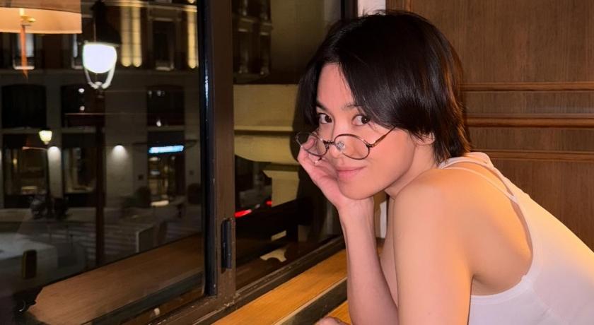 宋慧喬西班牙解放秒回女大生！