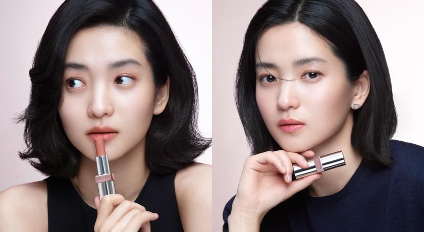 PRADA Beauty推出首款水光脣彩「原生稜光水脣膏」。