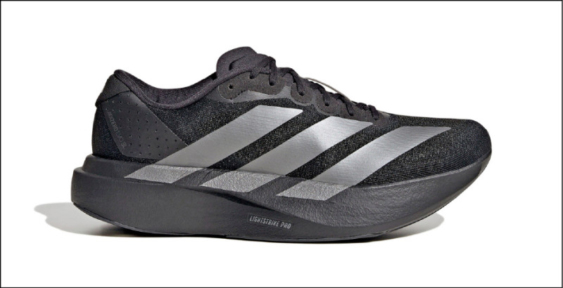 adidas ADIZERO EVO SL女款JP7147（黑銀配），4,890元。