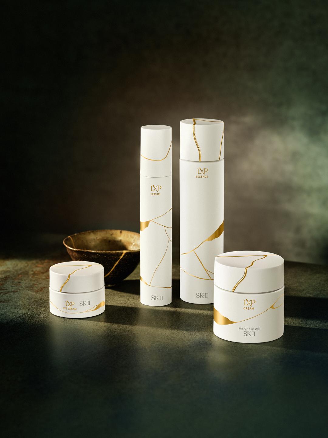 SKII LXP凝時金緻系列包含乳霜、超導精萃、精華液、眼霜四品項。