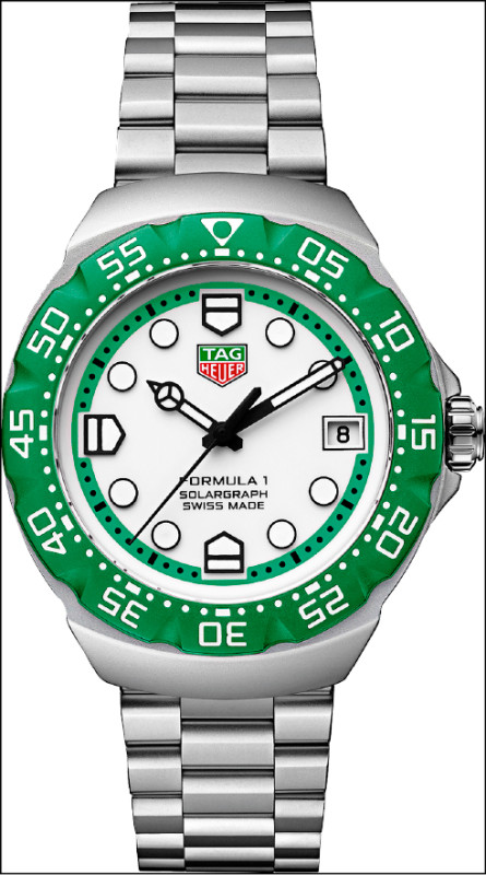 TAG Heuer Formula 1 Solargraph腕錶（白綠鍊帶款），搭載Calibre TH50-00太陽能石英機芯，錶徑38mm，防水深度100米，63,000元。