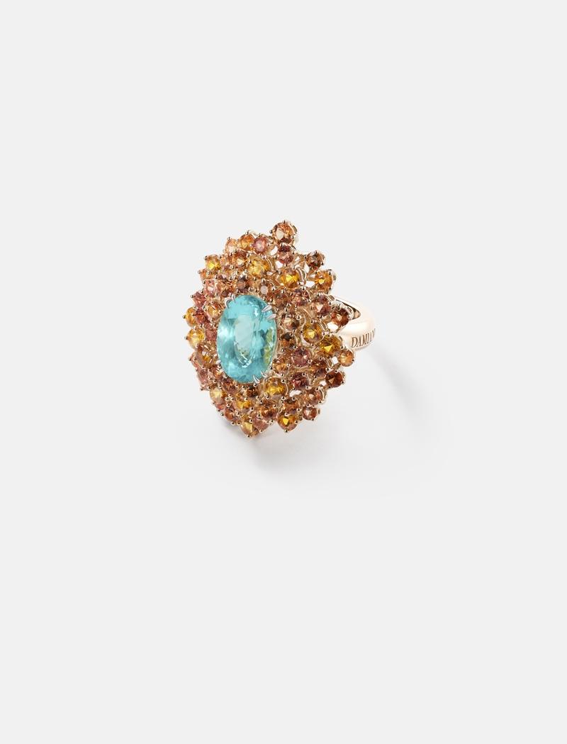 DAMIANI Ode all’Italia-Lights of the Sea系列Agrumia 18K白金及黃金帕拉伊巴碧璽黃鑽戒指，5,820,000元。（DAMIANI提供）