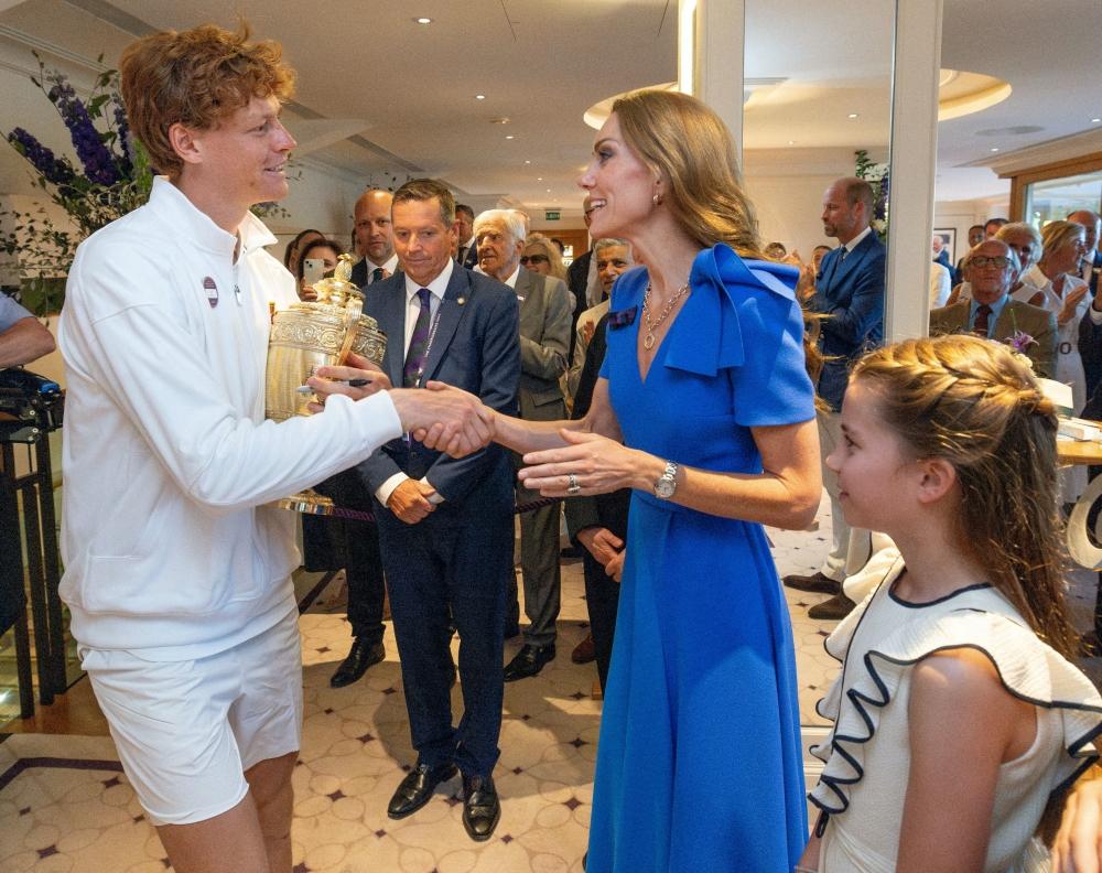 凱特王妃關心辛納的傷勢。（路透）