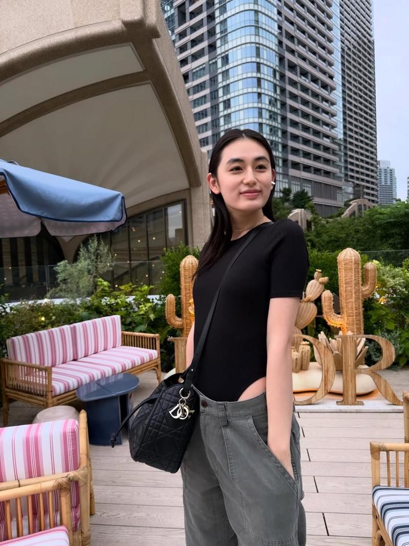 八木莉可子。（Dior提供）