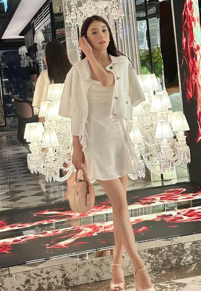 方媛一向身材纖細，懷孕後也沒有太大改變。(翻攝自IG)