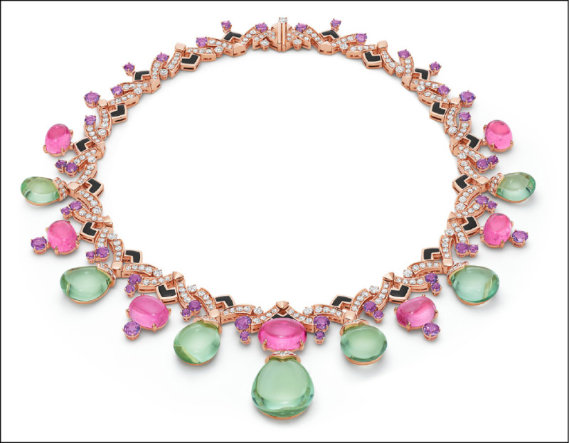 BVLGARI Neon Chromatique頂級玫瑰金彩寶與鑽石項鍊，藉由不同色調的碧璽交錯展現視覺層次。