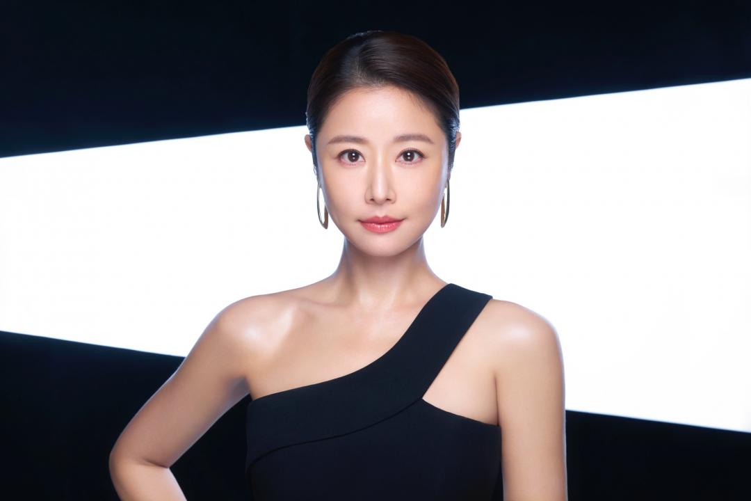 林心如表示現在的她，比年輕時更清楚自己要什麼，也更能接受那些不完美的樣子。