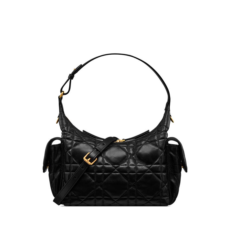 Dior D-Dream 黑色Cannage籐格紋中型包款，145,000元。（Dior提供）