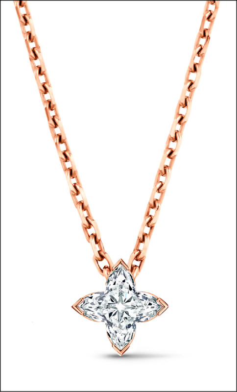LV Diamonds吊墜搭配LV Monogram Star切割鑽石，127,000元起。
