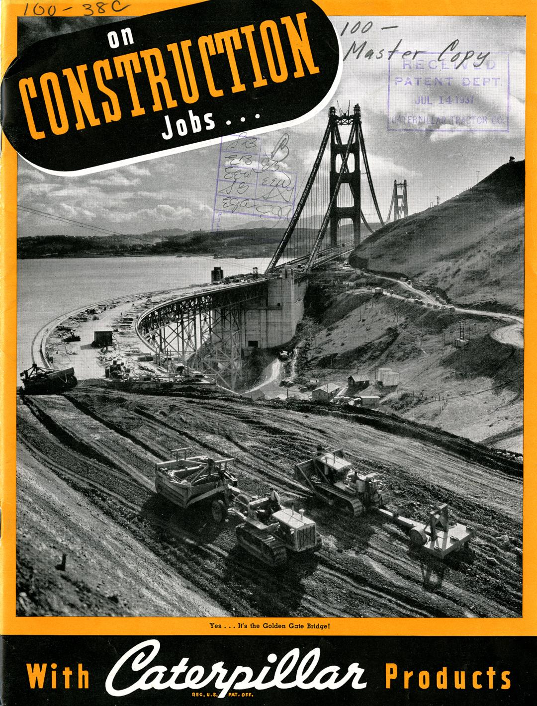 1937年CAT推土機展現穩定性與地基工程實力，打造世界最長懸索橋的金門大橋，奠定現代橋樑工程的典範。