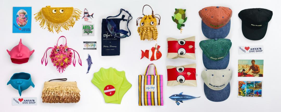 Anya Hindmarch Dive Shop網羅許多夏日度假氛圍單品。