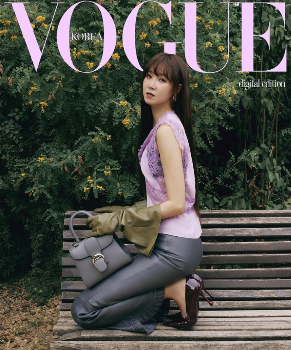 孔曉振登上時尚雜誌封面。