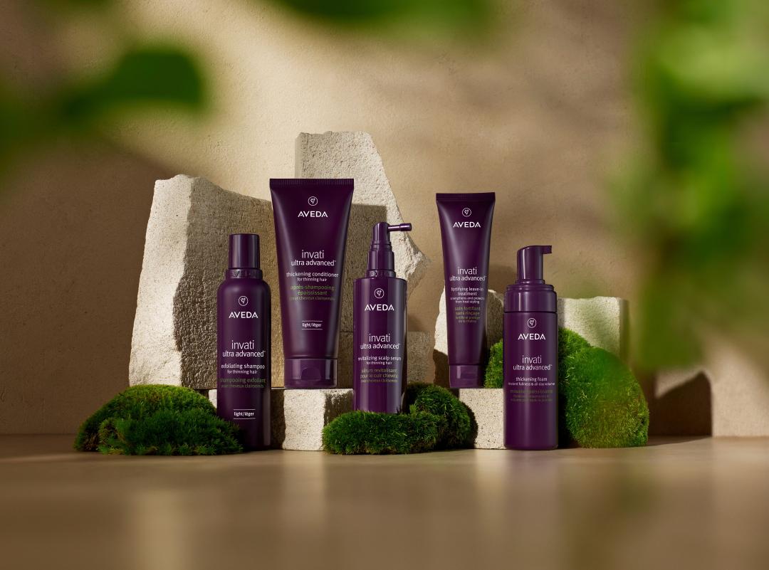 AVEDA蘊活煥欣系列專為豐盈髮絲所設計的「核心賦活科技」，融合烏心草、月桃、薑黃等植物營養，強化頭皮健康基礎。