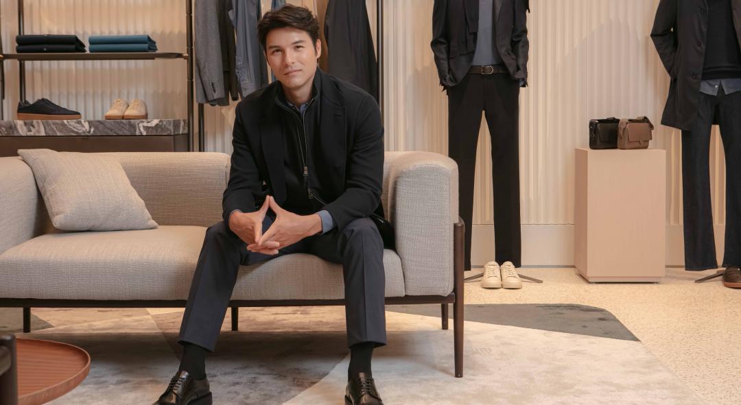 鳳小岳為CANALI台灣首店開幕帥氣站台。