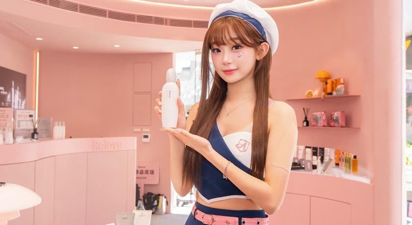 「AI女神」的李珠珢，自來台後人氣急升。