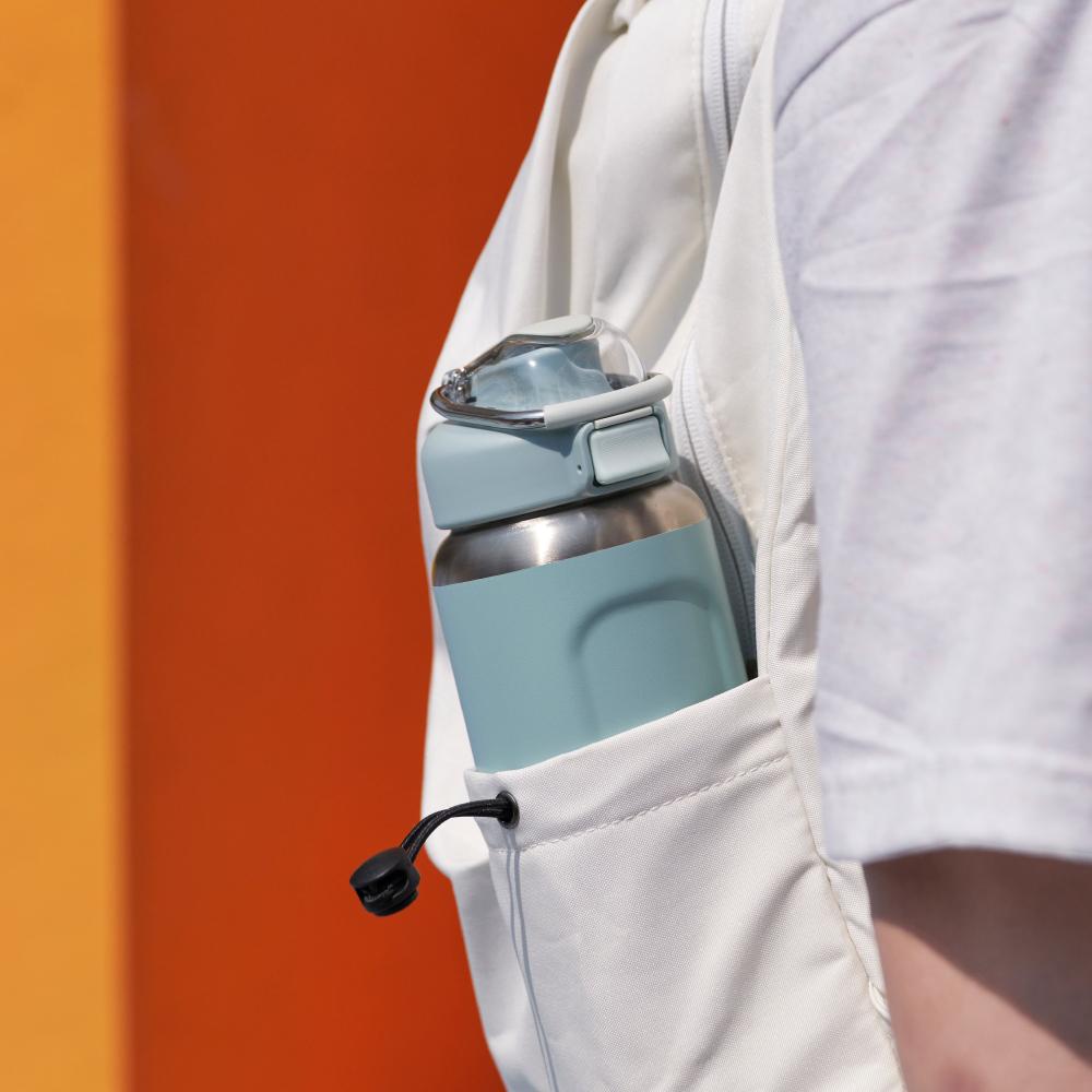 容量輕巧，方便攜帶。