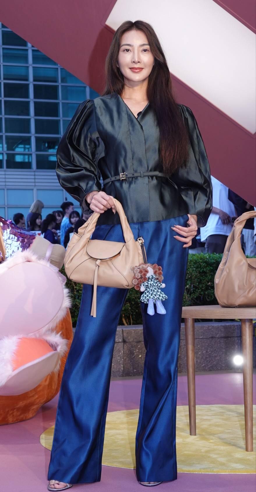 吳速玲帶BFF Grace吊飾前來，售價NT$40,500元。（圖／記者潘少棠攝）