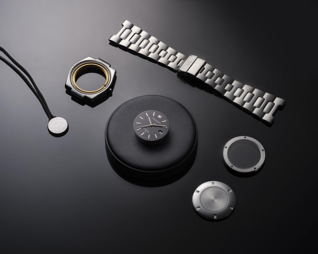 每一只IWC. Curated.腕 錶皆經IWC骨董錶製錶大師 細心檢查、修復和保養。