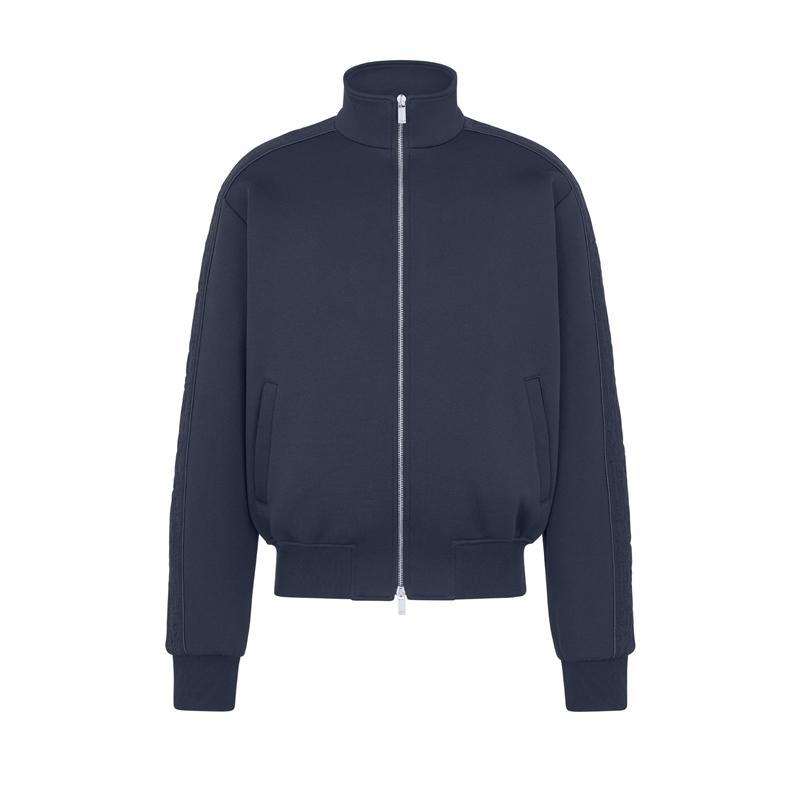 Dior 海軍藍外套，97,000元。（Dior提供）