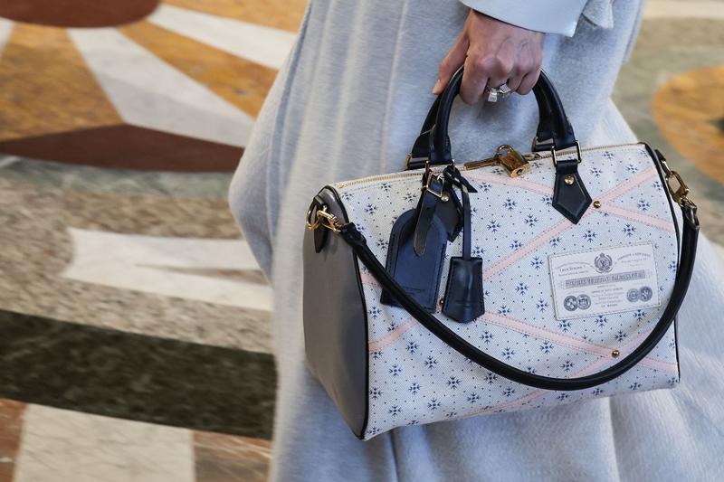 日常又奇幻成為最新一季的設計主軸。（美聯社）