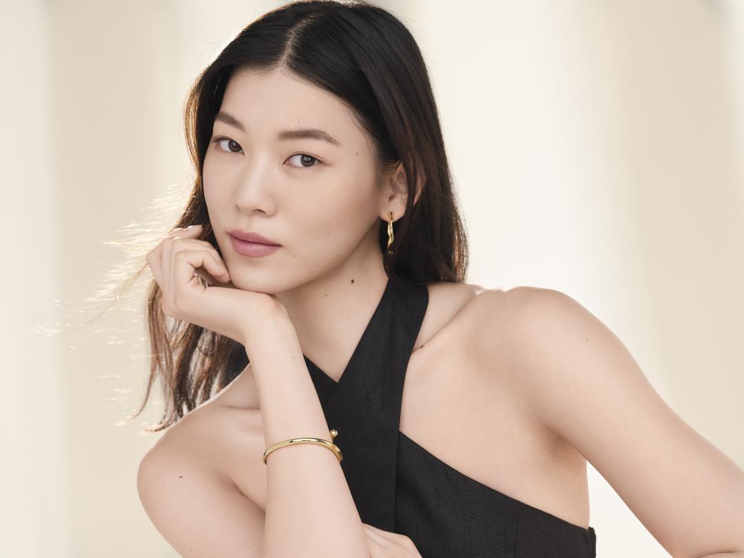 潤色隔離霜、校色產品能讓肌膚擁有透明感。