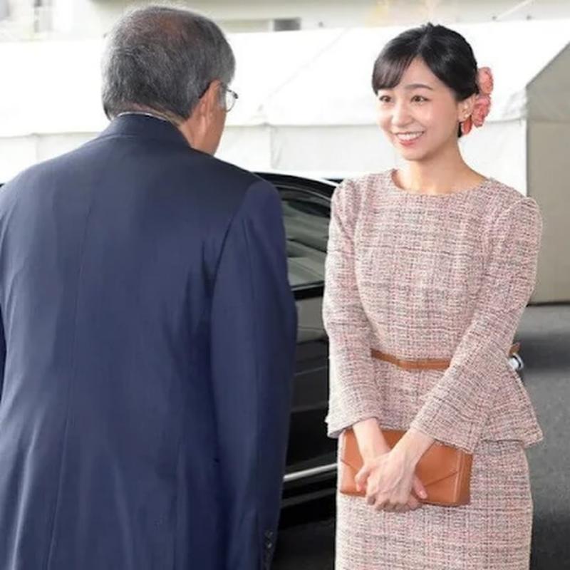 日本佳子公主現身全日本網球錦標賽決賽。（翻攝自ig@royal.fashion.daily）