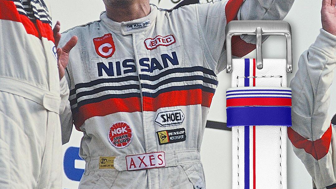 錶帶配色呼應1980年代耐力賽中使用的賽車服。