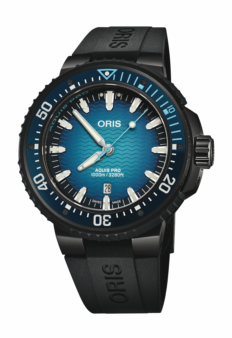 Oris AquisPro 1000m，123,000元，黑色膠帶款。（ORIS提供）