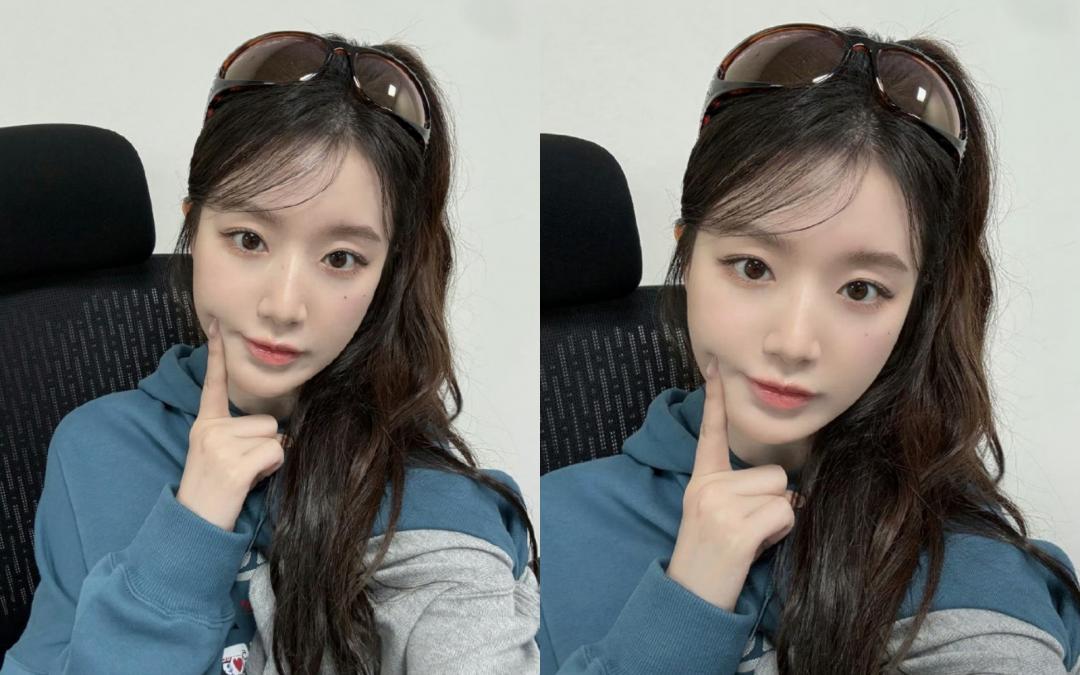 (左)舒華曬出的原圖、(右)經紀公司釋出的修圖版。