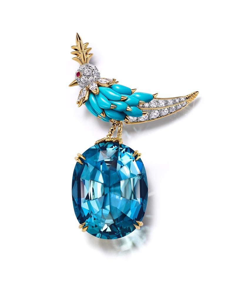 逾55克拉海水藍寶為主石的石上鳥胸針作品。(Tiffany & Co.提供)