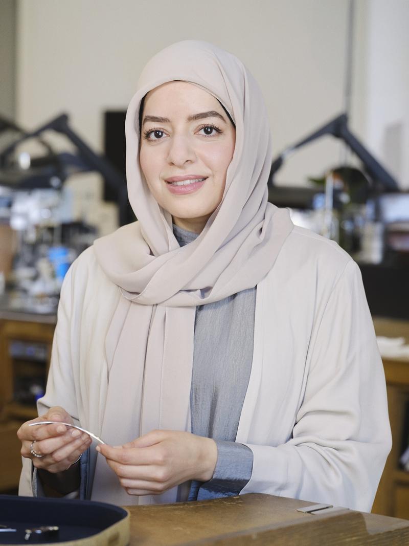 卡達藝術家艾莎阿拉提雅。（Chaumet提供）