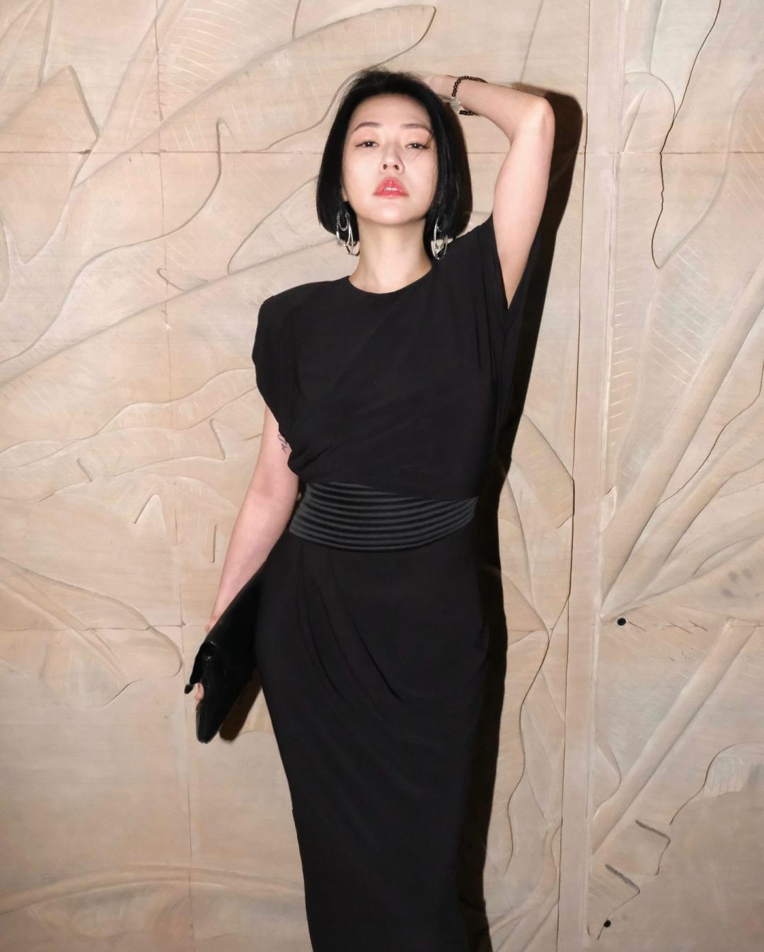 Lily分享小S近期迷上匹克球運動。