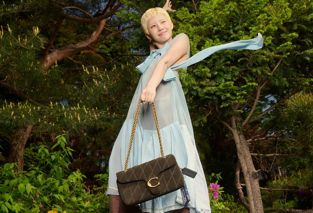 COACH近年以青春復古的美式風格備受年輕世代青睞。