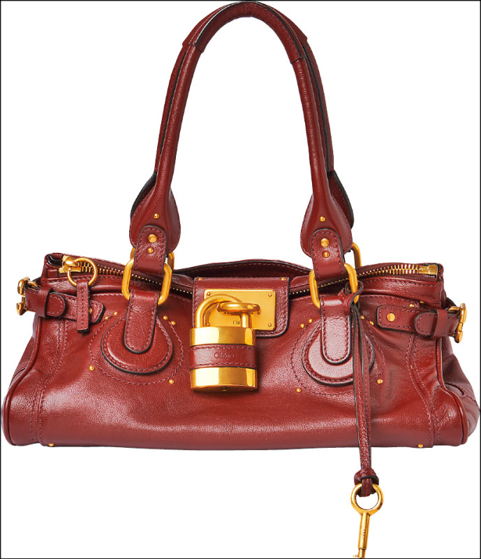 忠孝館獨家：Chloé Paddington紅棕色鎖頭包，價格店洽。
