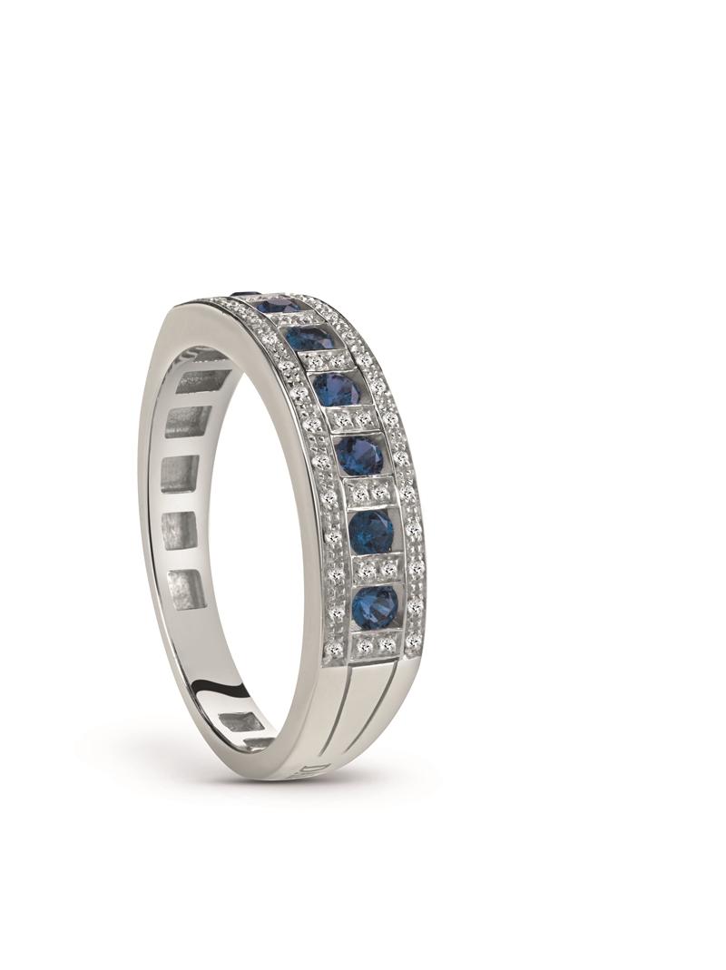 DAMIANI Belle Époque美好年代系列18K白金藍寶石與鑽石戒指，鑽石總重0.12克拉，125,900元。（DAMIANI提供）