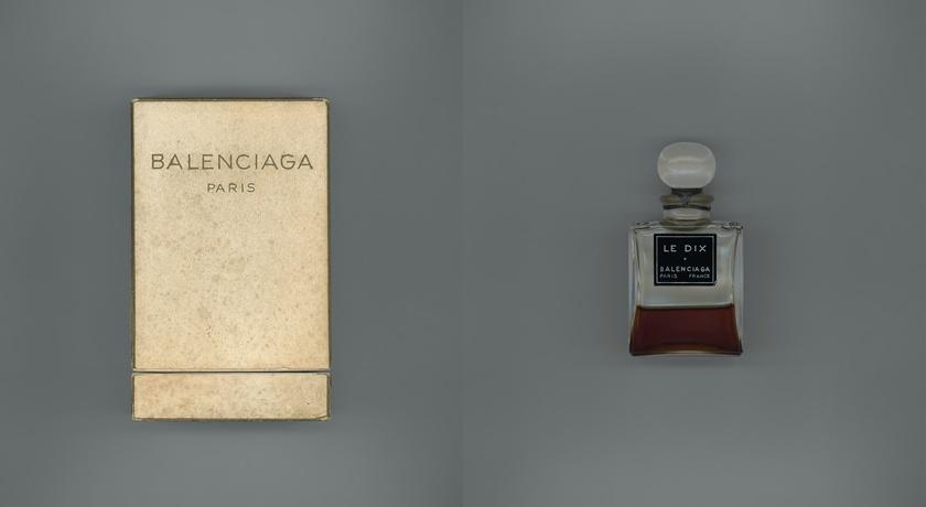 1947年創作的Le Dix原版香水瓶身。