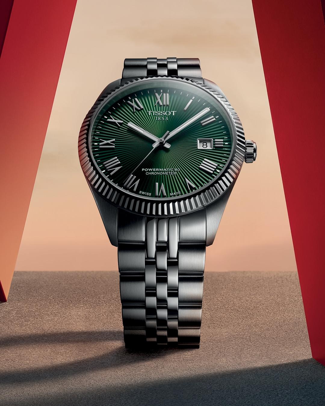 Ballade系列腕錶，39毫米綠色款，31,300元。