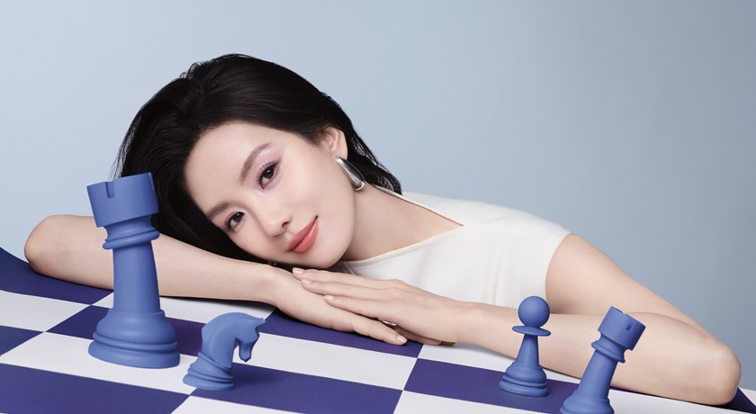 劉詩詩化身現代版愛麗絲！詮釋童話系優雅妝感美出新高度