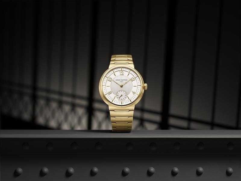 Tambour自動機芯、40毫米及黃K金，1,930,000元。（Louis Vuitton提供）