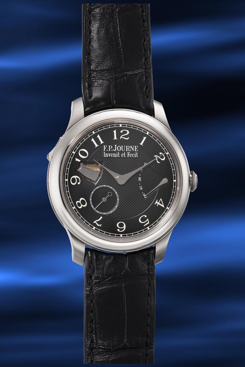 .P. Journe「Répétition Souveraine Black Label」精鋼版本。（富藝斯鐘錶提供）