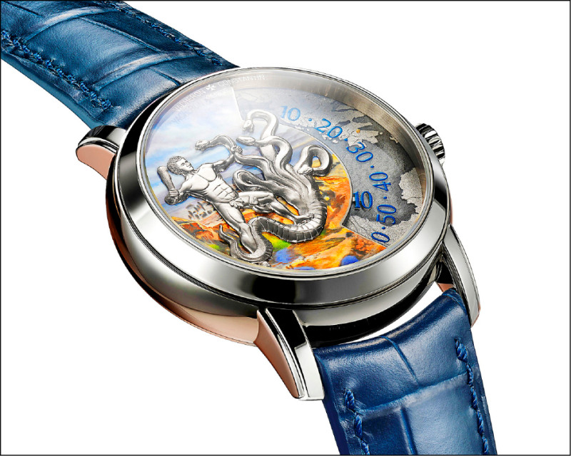 描繪赫拉克勒斯迎戰多頭蛇怪的閣樓工匠腕錶Lernaean Hydra，錶盤右側扇形視窗同時指示小時和分鐘，讓左側錶盤圖案得以完整呈現。