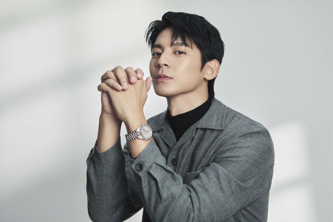 品牌好友林柏宏佩戴全新錶款。