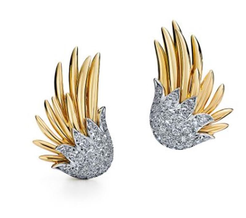 Tiffany Jean Schlumberger by Tiffany 火焰造型耳夾。（Tiffany提供）