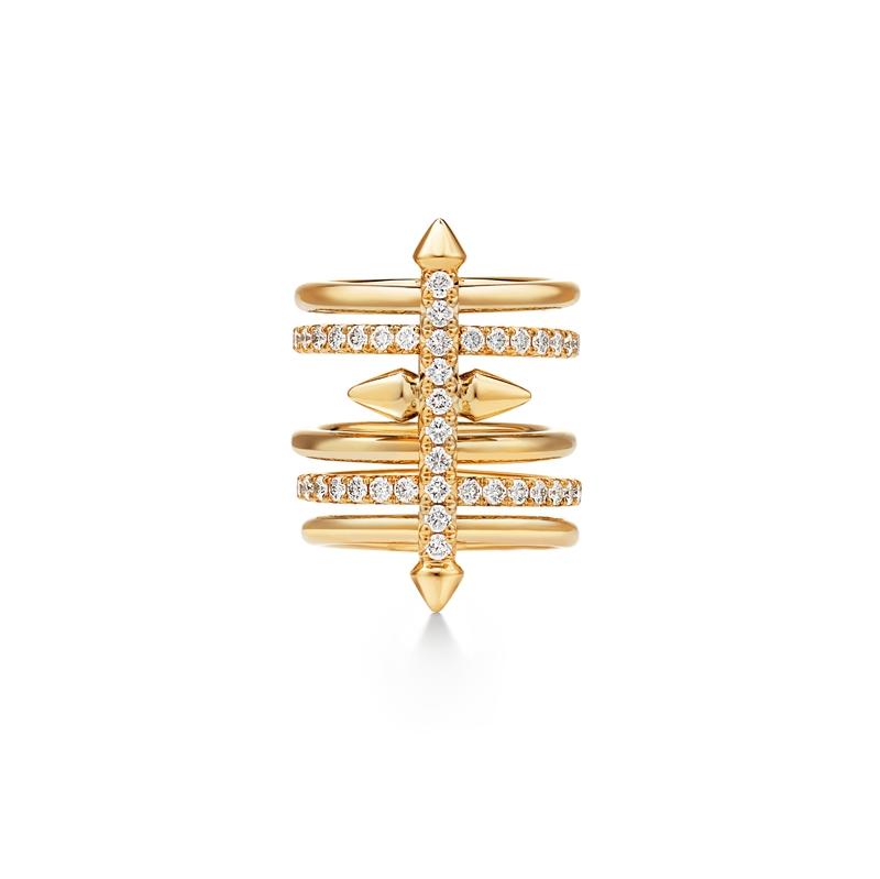 Tiffany Titan by Pharrell Williams系列18K黃金鋪鑲鑽石戒指。（Tiffany提供）